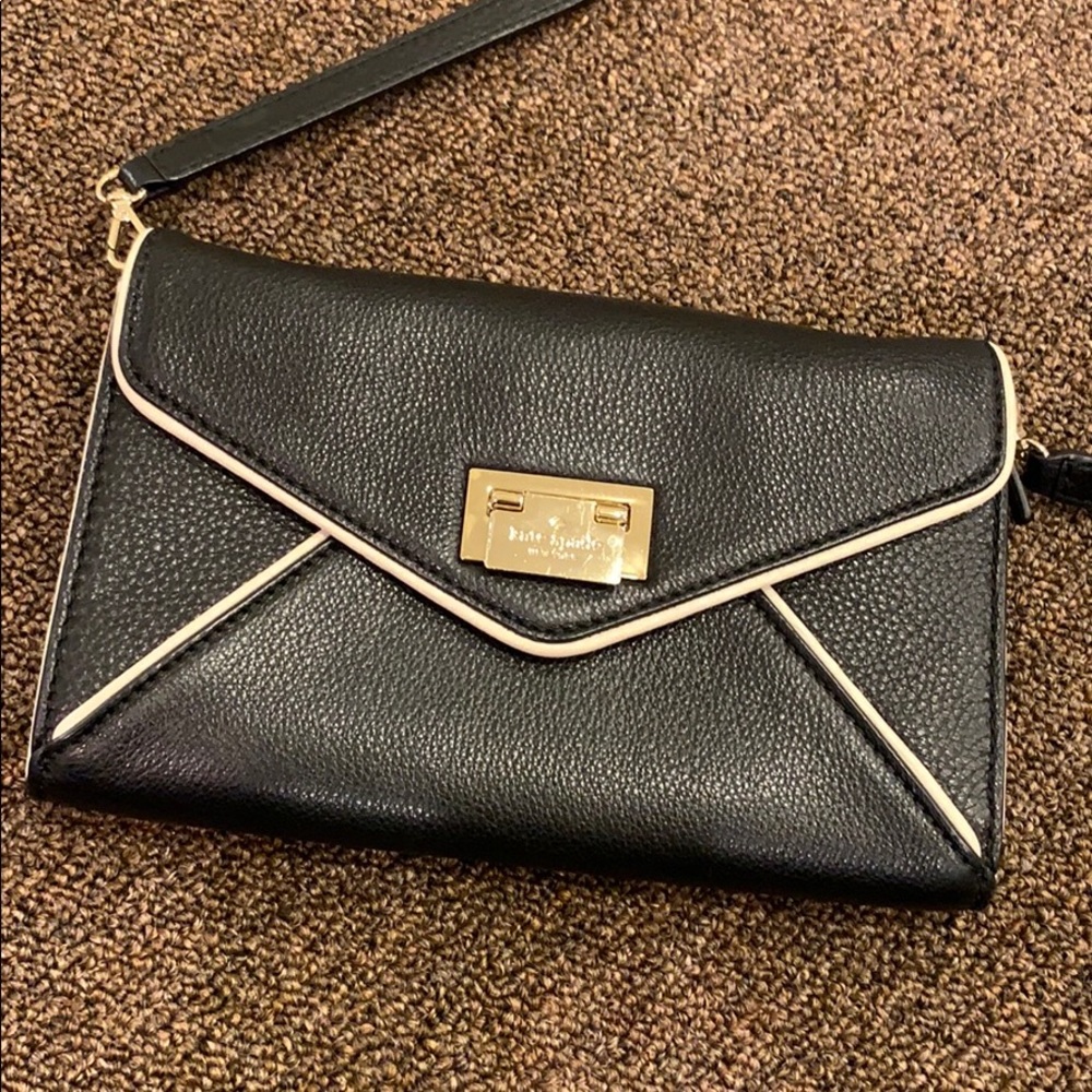 Black Kate Spade crossbody bag